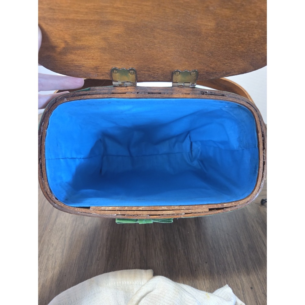 wooden Basketville picnic basket or box purse Vintage - Picture 10 of 14